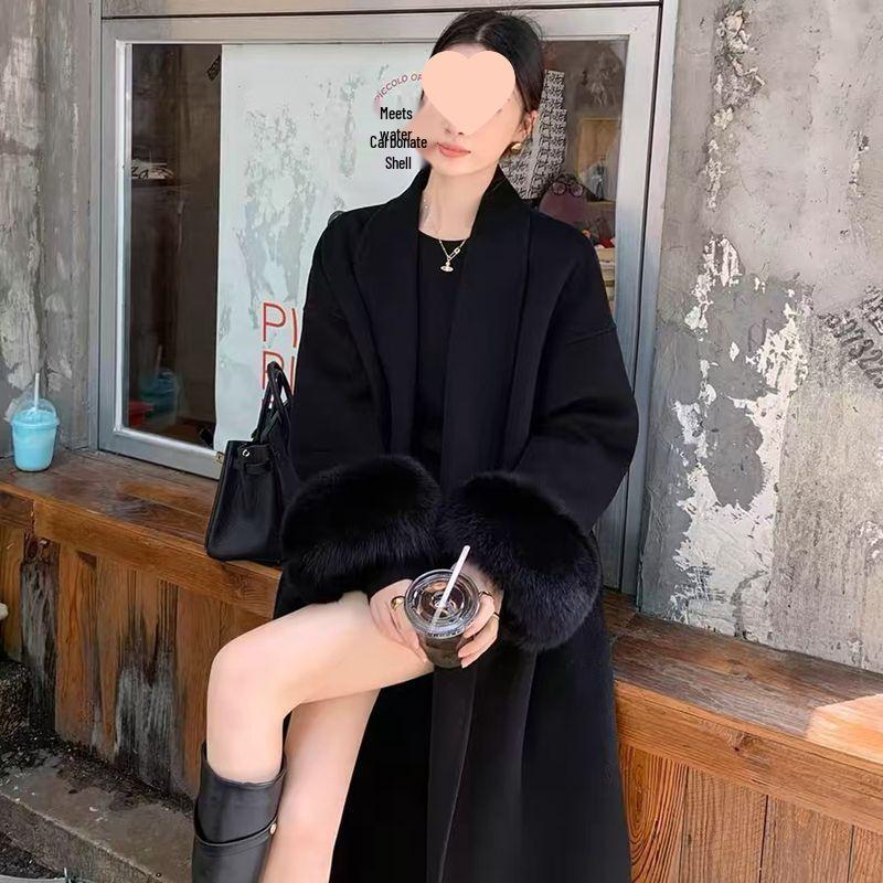Женское шерстяное пальто в французском стиле с уникальными меховыми рукавами - Шикарная повседневная куртка на осень/зиму