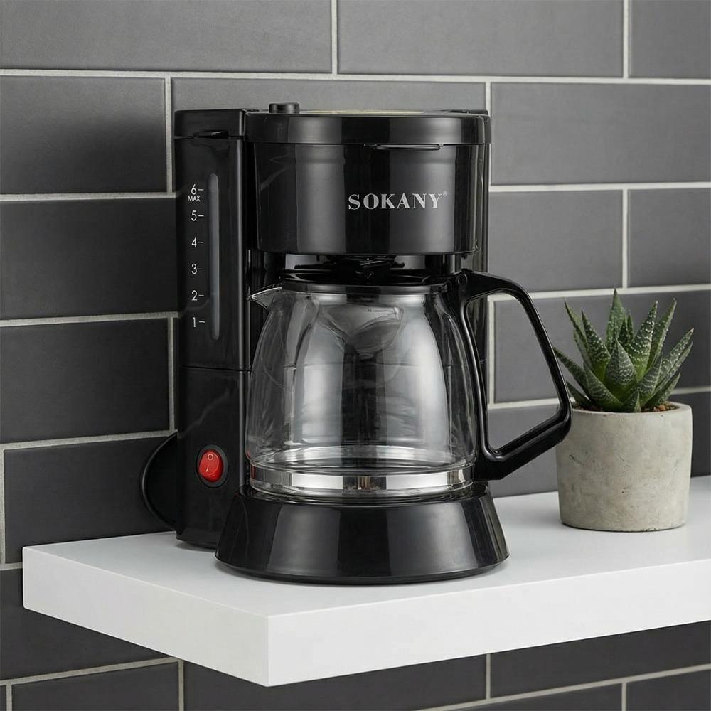 Compact 600ml Drip Coffee Maker 6 Cup Capacity for Home Use Includes Permanent Filter 450W