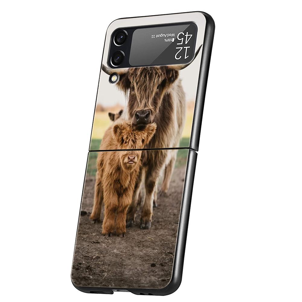 Жесткий ПК Чехол для Телефона Для Samsung Galaxy Z Flip 7 6 5 4 Черная Крышка Для Galaxy Z Flip 3 Складной Ударопрочный Capas Милая Высокогорная Корова