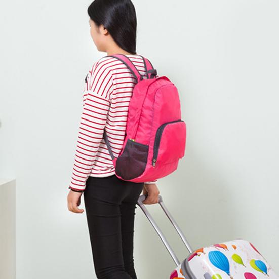 Долговечное хранилище для книг на молнии в походном рюкзаке