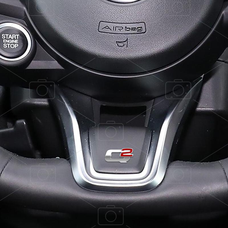 QGDM1 Car Metal Q2 Logo Badge Steering Wheel Decals Styling For Alfa Romeo Giulia Brera Tonale 156 Stelvio Emblems Sticker Accessories