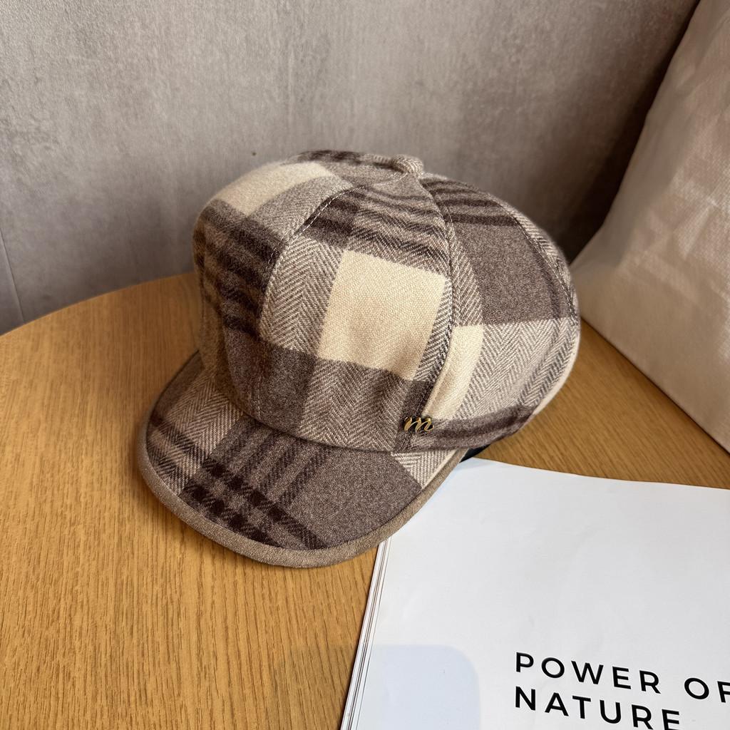 Classic College Style Octagonal Hat With Breathable Wool Polyester For Autumn Seasons