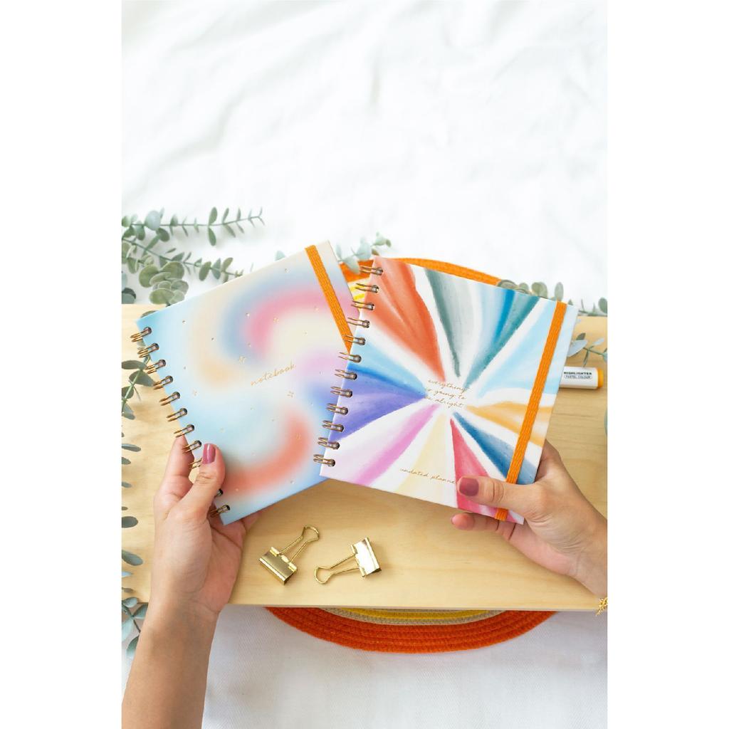 Квадратный набор 15x15 см из 2 спиральных ежедневников на неопределенный срок и блокнота Rainbow
