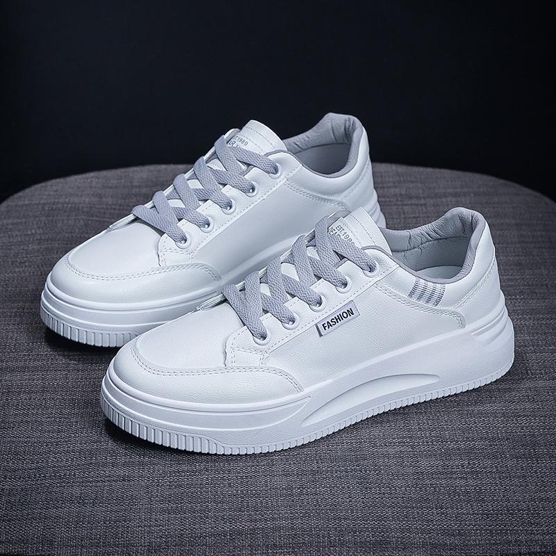 Маленькие белые туфли, женская корейская версия, весенняя новая кожаная обувь с толстой подошвой, часто продаваемая женская обувь, универсальная повседневная обувь для студентов