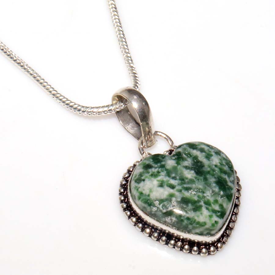 Chain Heart Green Dot Jade (Peace Jade) 925 Silver Plated Necklace 18" Trendy j8P29