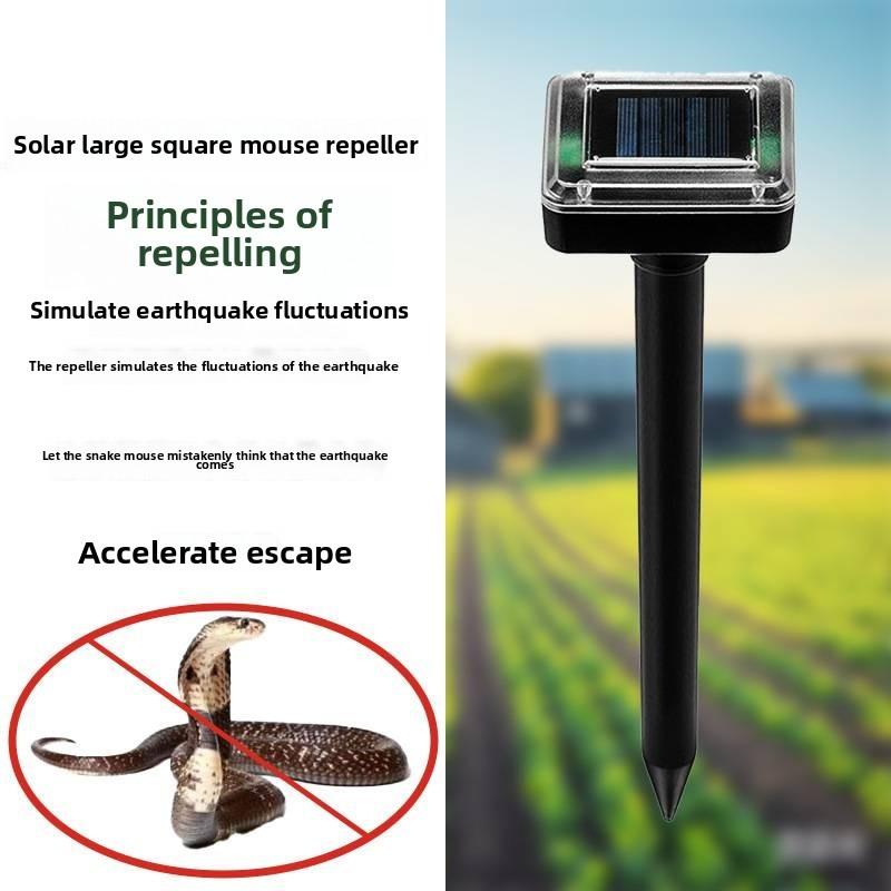 Solar Square Powered Ultrasonic Snake Rodent Repellent Electronic Pest Tool