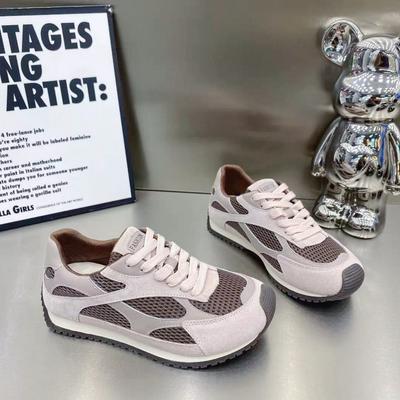 Женская обувь – Кроссовки