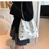 Personalized Shoulder Bag Three-dimensional Butterfly Women Casual Soft Pu Large Capacity Chain Handbag New Bucket Crossbod Bags