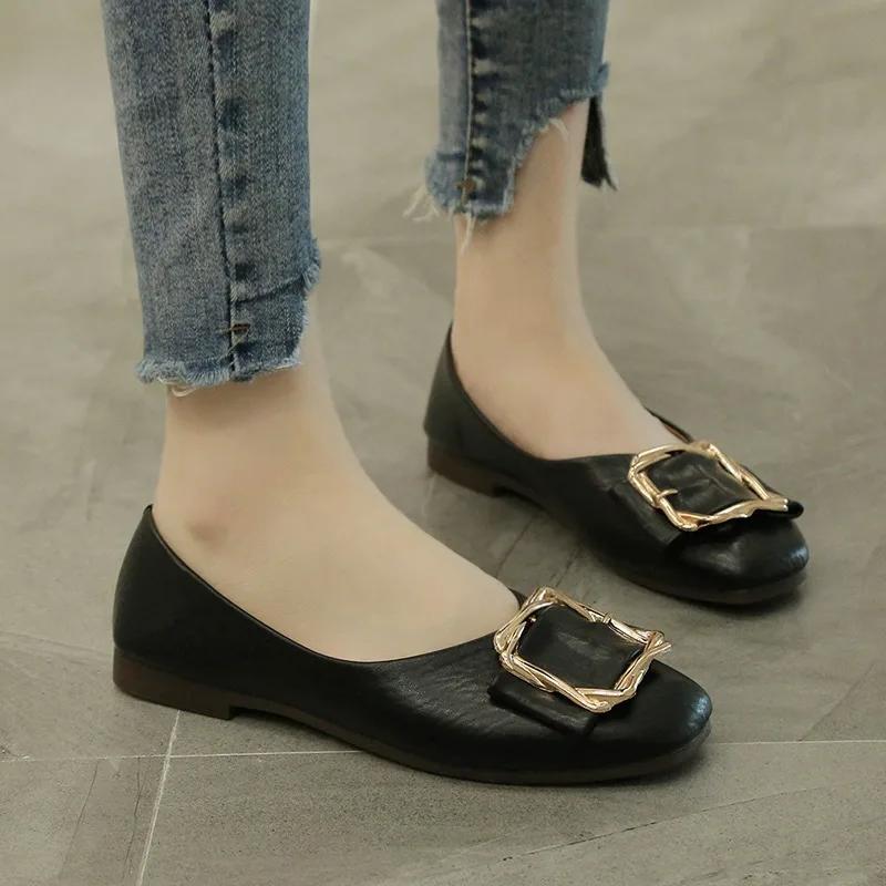 Модная женская обувь Модные повседневные пуловеры с квадратным носком Женские туфли из искусственной кожи с металлической квадратной пряжкой Разноцветные элегантные замшевые туфли сливово-красного цвета для работы