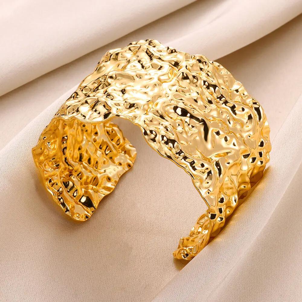 Classic Wrinkle Texture Openning Bangle Bracelet For Women Exquisite Cuff Bracelet Gold Stainless Steel Hand Ornament Gift