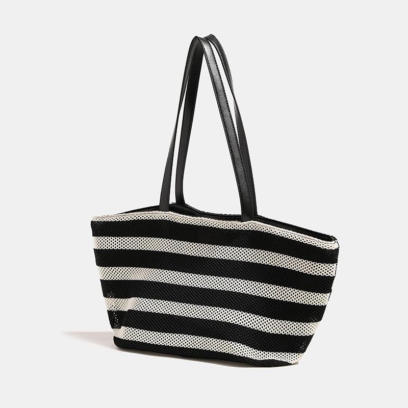 Korean-style large-capacity hollow woven tote bag, large-capacity casual and relaxed shoulder bag, new summer handbag