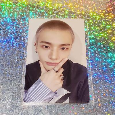 [ИСПОЛЬЗОВАННЫЙ] Stray Kids Sukizu Pop-up Purchase Бонусная коллекционная карта Хёнджин