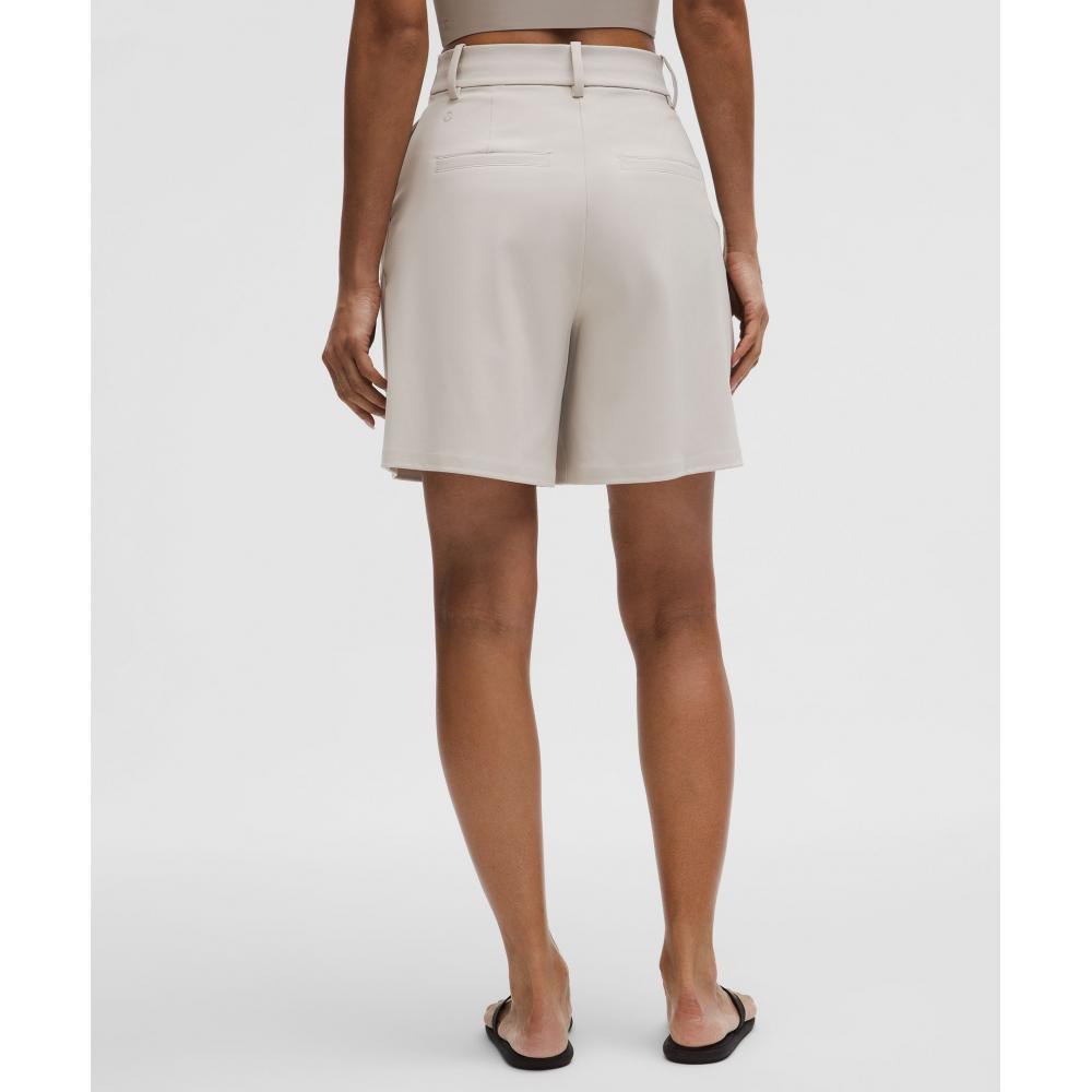 Шорты Lululemon Daydrift с плиссировкой и высокой талией, 7 дюймов, цвет Down