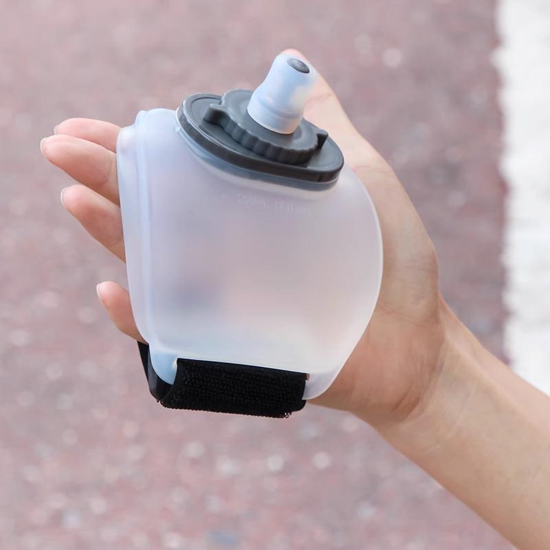 200ML Outdoor Cycling Sports Water Cup Running Wrist Water Bottle Fitness Portable Water Bottle Bicycle Accessories