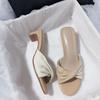 Летние новые отличные удобные в носке комфортные нежные бантик сочетание цветов круглый носок открытый носок корейская версия маленькие квадратные корень удобные тапочки женские