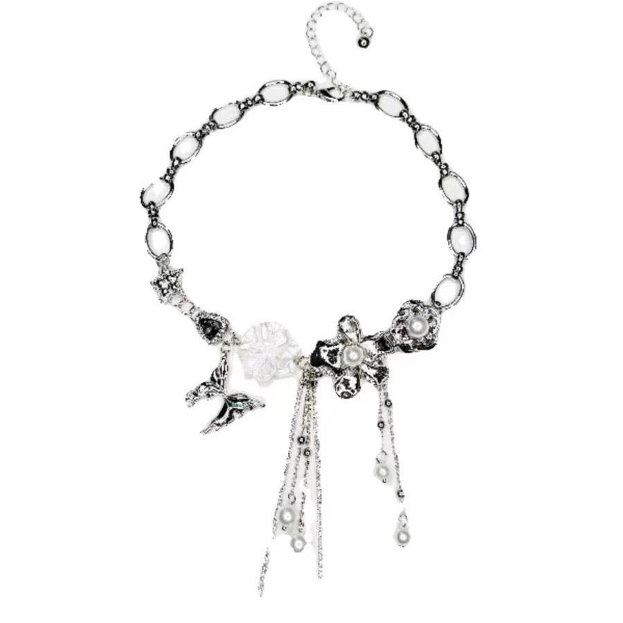 Ожерелье с кисточками в виде бабочки, цветка любви и жемчуга, универсальный дизайн, модный темперамент, цепочка на ключицу, милая, крутая, в стиле Spice Girl, цепочка на шею, прилив