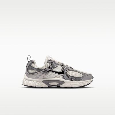 Детские кроссовки Nike V5 RNR Phantom с заостренным носком (PS) Фантом/Карандашный наконечник/Черный