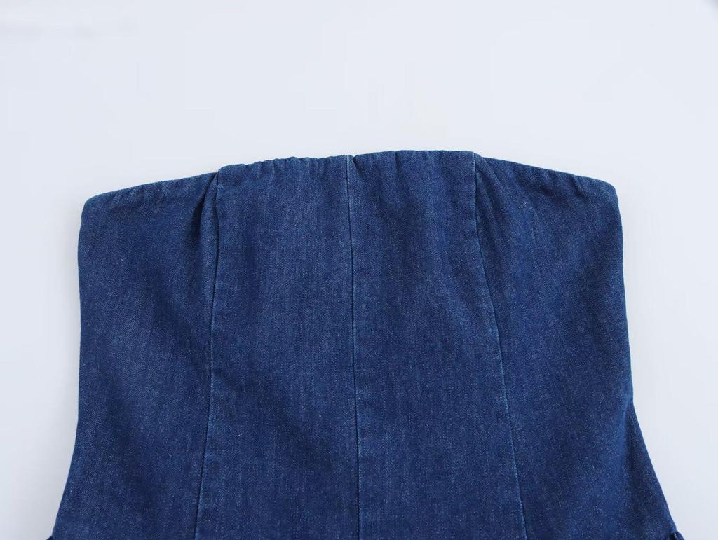 Весна 2025 Женское синее джинсовое платье без бретелей с открытыми плечами, длинное, с прямым вырезом и широким подолом