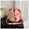 Fashionable and Cool New Winter Fashion Casual Large Capacity Oxford Cloth Hand-pull Drawstring One-shoulder Crossbody Bucket Bag