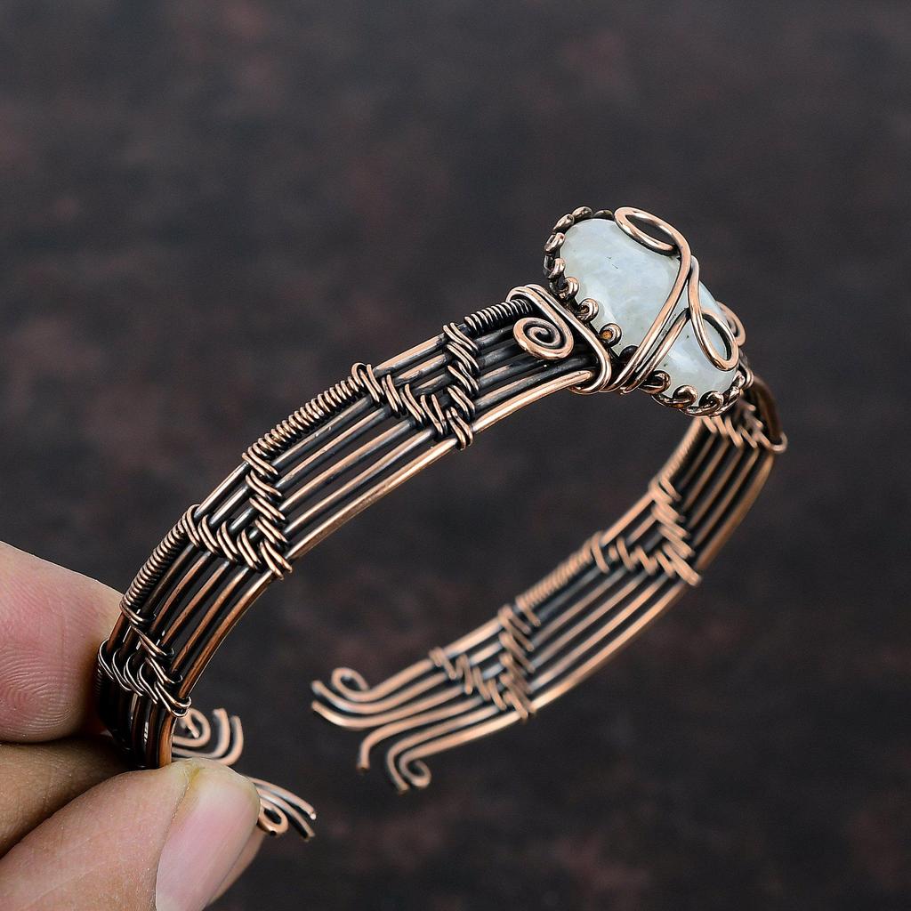 Браслет-манжета из радужного лунного камня, обмотанный медной проволокой, регулируемый браслет, браслет-манжета из медной проволоки ручной работы, ювелирное изделие с лунным камнем