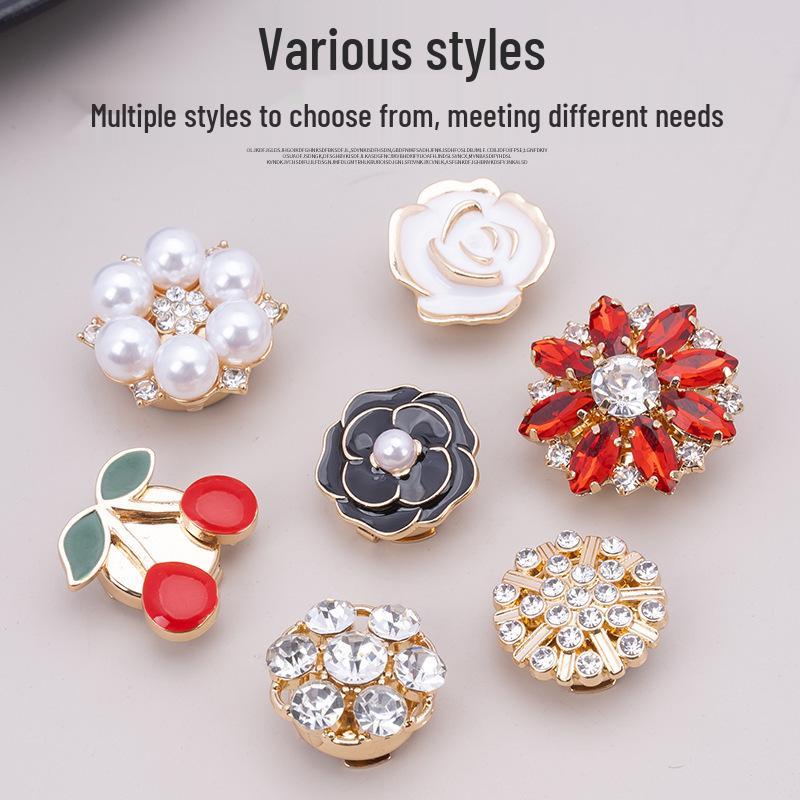 Декоративные запонки и пуговицы для воротника с цветными стразами