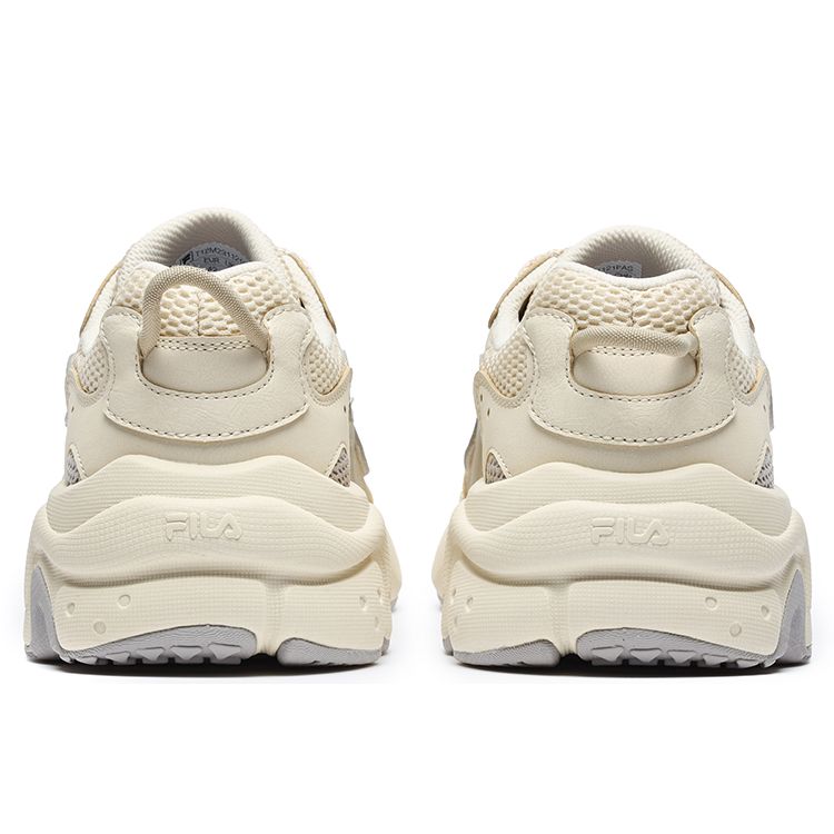 Fila Fusion Енот Ткань Синтетическая Кожа Модные Низкие Кроссовки в Стиле "Папа" Мужские Кроссовки Бежевый Серебристый T12M231121FAS