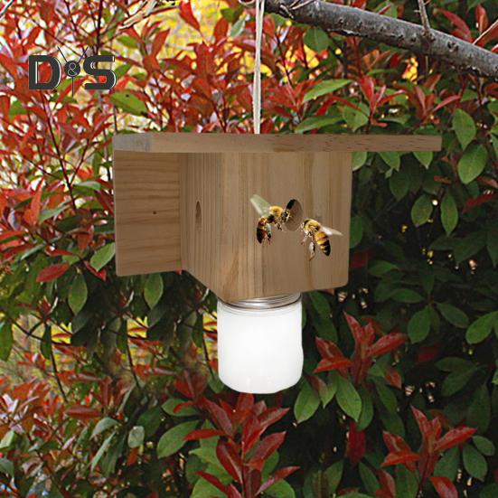Wood House Carpenter Bee Trap with Clear Bottle Outside Natural Wood Boring Bee Trap Weather-proof Outdoor Hanging Bee Catcher
