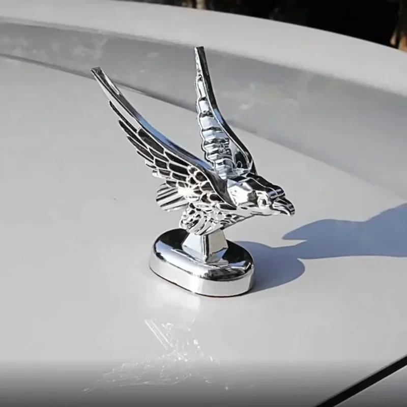 Car Front Hood Eagle Ornaments 3D Stereoscopic Spreading Wings Eagle Decoration Automatic Dashboard Modification Accessories