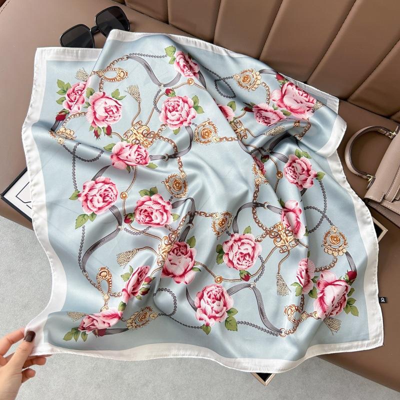 Spring and summer new Korean fashion sweet polka dot simulation silk small square scarf women's thin sunscreen silk scarf decorative small scarf