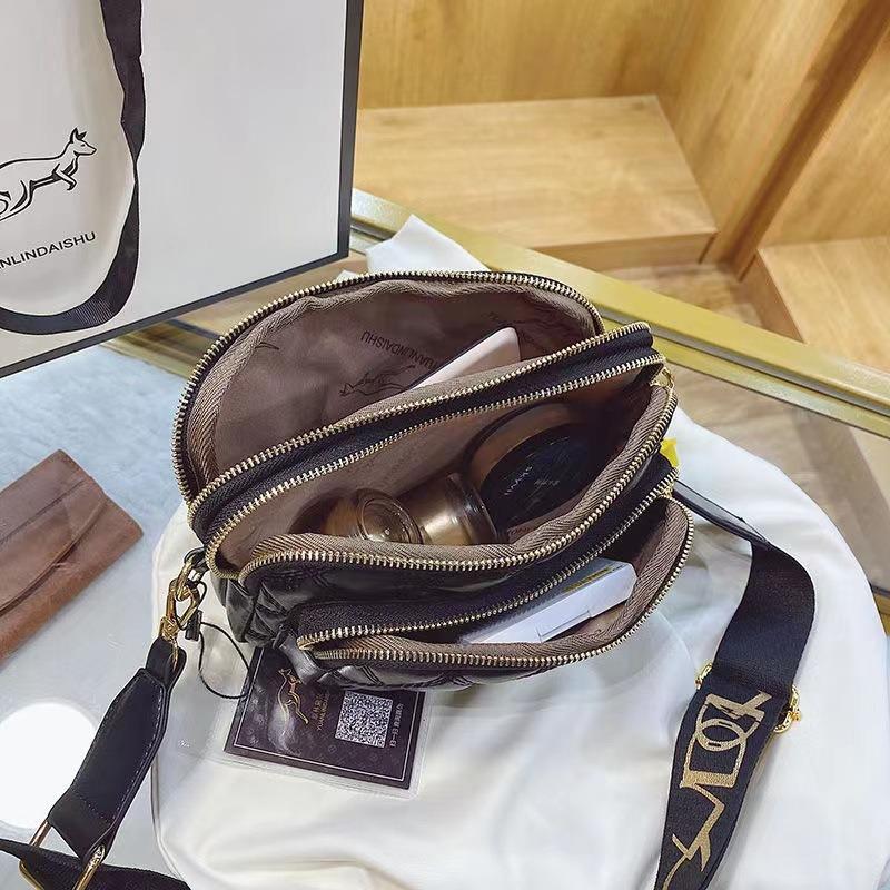 Маленькая сумка ромбовидная женская сумка новый поток сумка через плечо нишевая женская сумка трехслойная повседневная сумка-мессенджер