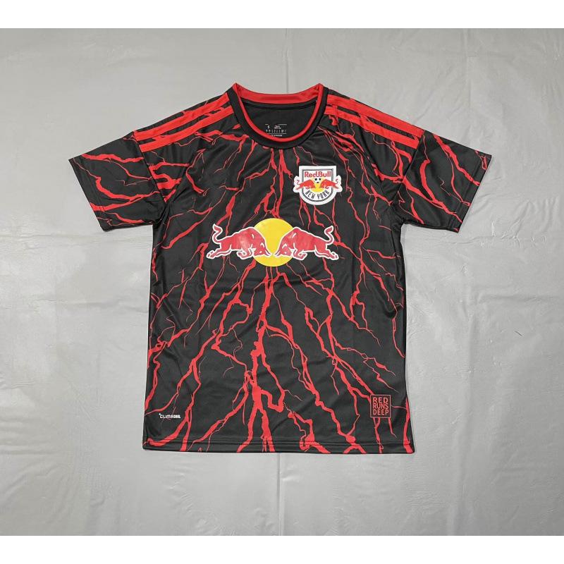 26 World Cup jerseys Paris Bayern Milan Real Madrid Leverkusen Barcelona Fiorentina Betis Lyon Ball