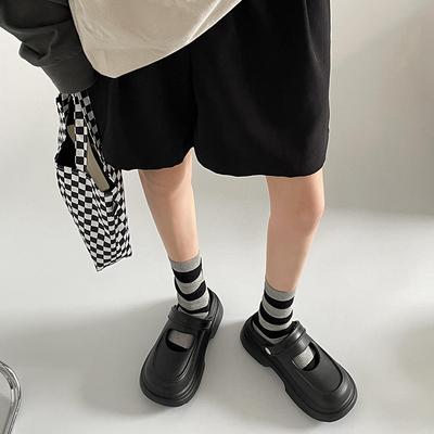 Корейские простые интернет-знаменитости супер огонь толстая подошва наступающие на дерьмо ощущение сумка на голову тапочки женские летние 2025 новые дышащие сандалии