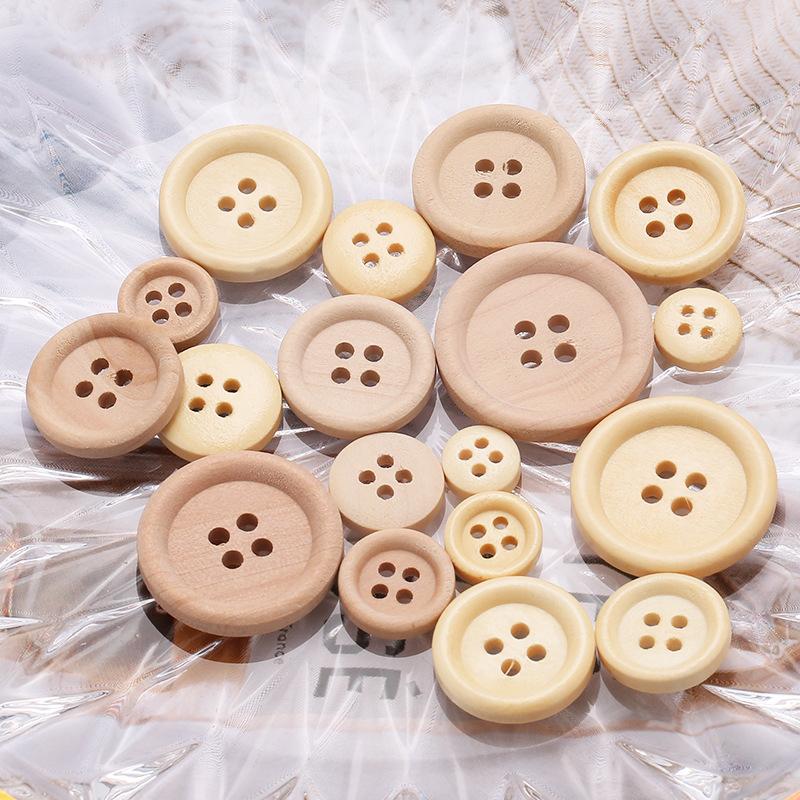 Natural Wood Button, Thin Edge Four-Eye Wooden Button, Children'S Handmade Diy Clothing Accessories, Round Log Button