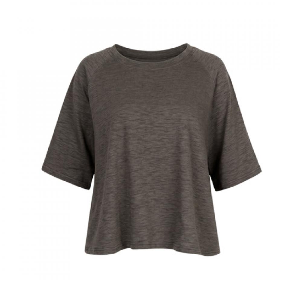 Shop Women Round Neck Raglan Loose FiT Box ShorT Sleeve T shirT Brown Dai Wsh