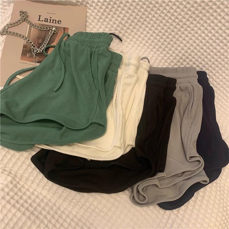 Повседневные спортивные шорты Ice Silk женские летние тонкие свободные и тонкие брюки Three Points Wide Leg Pants Cover Meat and Thin