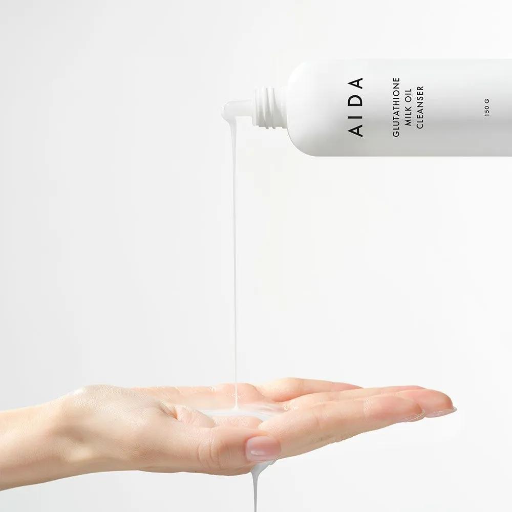 AIDA Glutathione Milk Oil Cleanser 150g