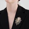 Zinc Alloy Brooch Pin Irregular Shape Imitation Pearls Lapel Badge Brooch Versatile Accessory