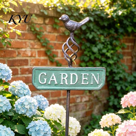 Metal Ground Anchors for Plants Retro Bird Garden Stake, Sign Rustic Heavy Duty Piles Yard Decoration with Stake Flower Bed, Lawn Vintage Style Stakes