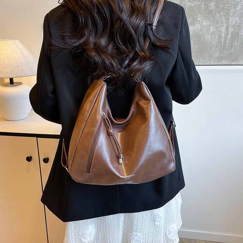 Женская весенняя ретро-сумка-тоут 2025: Простая вместительная сумка через плечо в корейском стиле