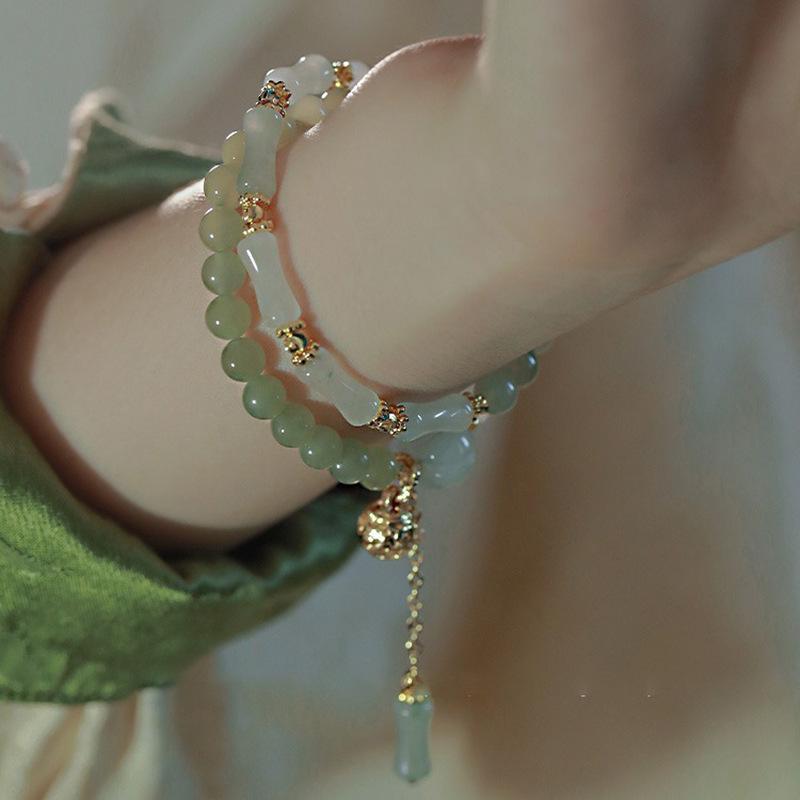 Браслет из золотого шелка, нефрита и бамбука: Элегантный дизайн тыквы с бусинами и имитацией нефрита Хэтянь в новом китайском ретро-стиле