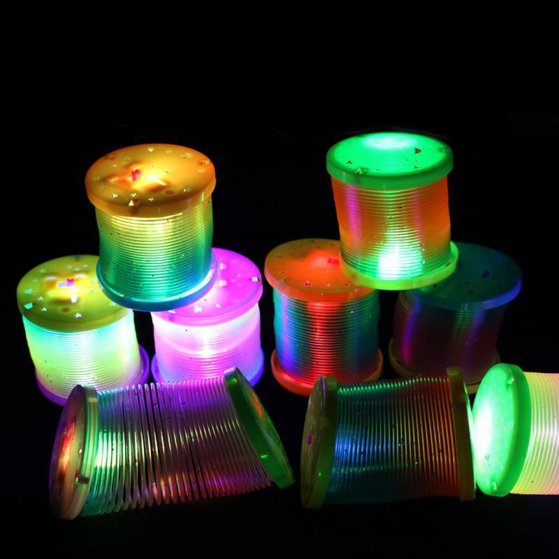 Яркое красочное волшебное радужное весеннее кольцо со светящимся светодиодом, 1 шт., классические игрушки, детские креативные игрушки, случайный цвет, ручная работа