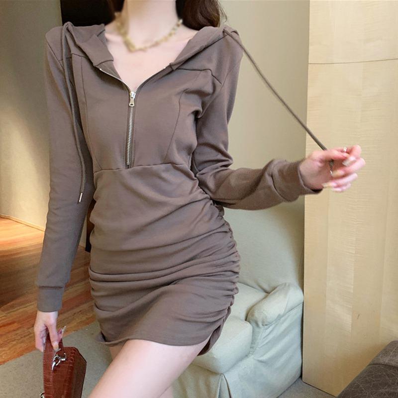 Повседневная простая однотонная молния с длинным рукавом и капюшоном, короткая стильная сумка, платье-свитер на бедрах