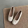 Балетки с бантом женские весенние новые на плоской подошве с мелким вырезом одинарные туфли повседневные с темпераментом юбка