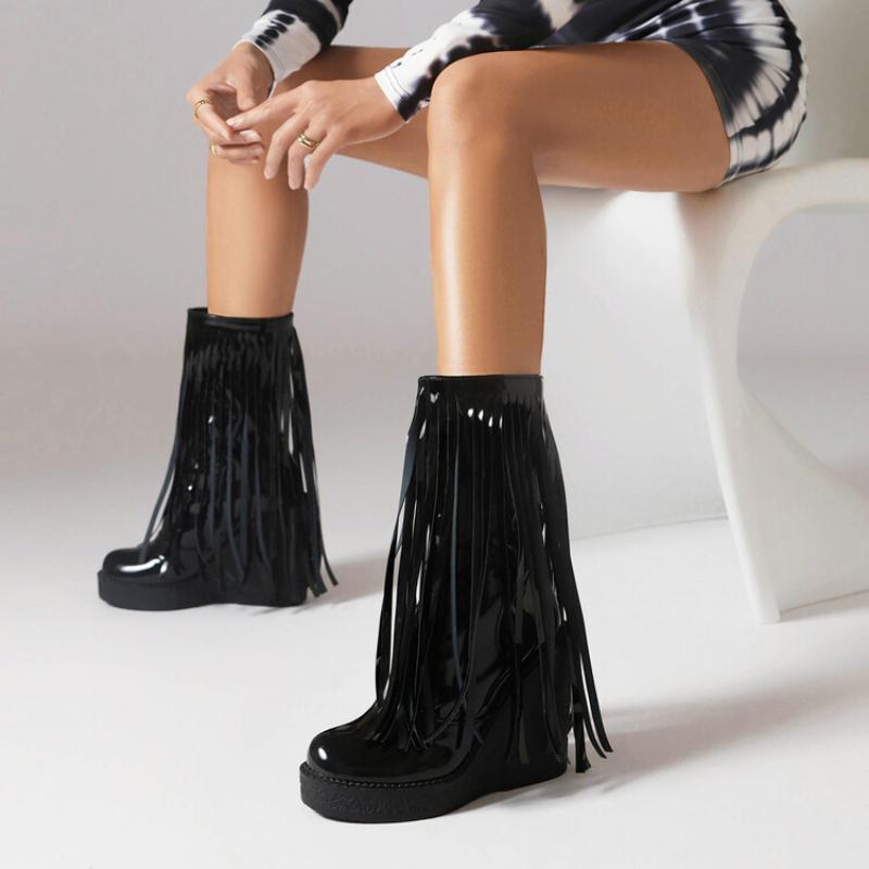 2024 Модные сапоги Новые осенне-зимние женские сапоги с круглым носком, черные, на платформе, с очень высоким каблуком, с бахромой и плюшевой танкеткой