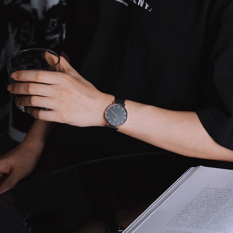 DANIEL WELLINGTON Европейские и американские часы [Сезон выпускных/Открытки с местом для надписи] Мужские часы Кварцевый механизм Нержавеющая сталь DW00100307