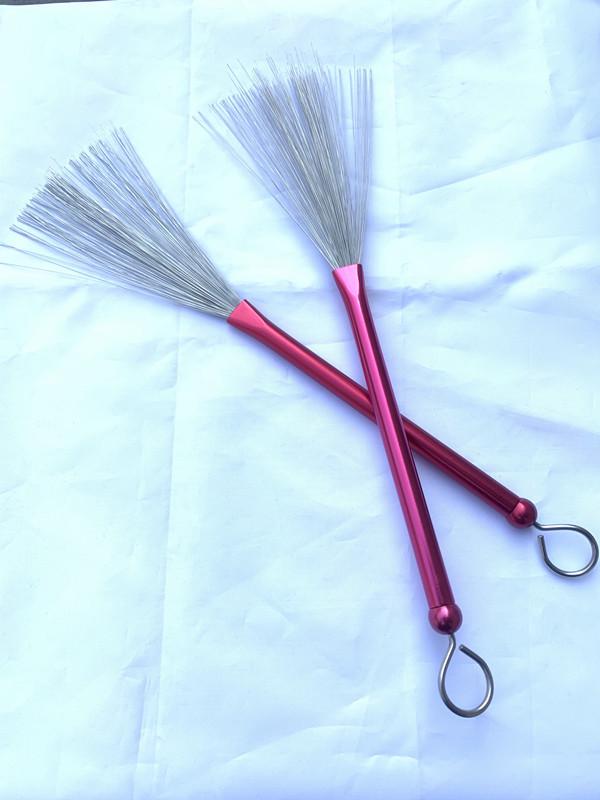 Metal Drum Rack with Steel Wire Jazz Drum Brushes and Drumsticks