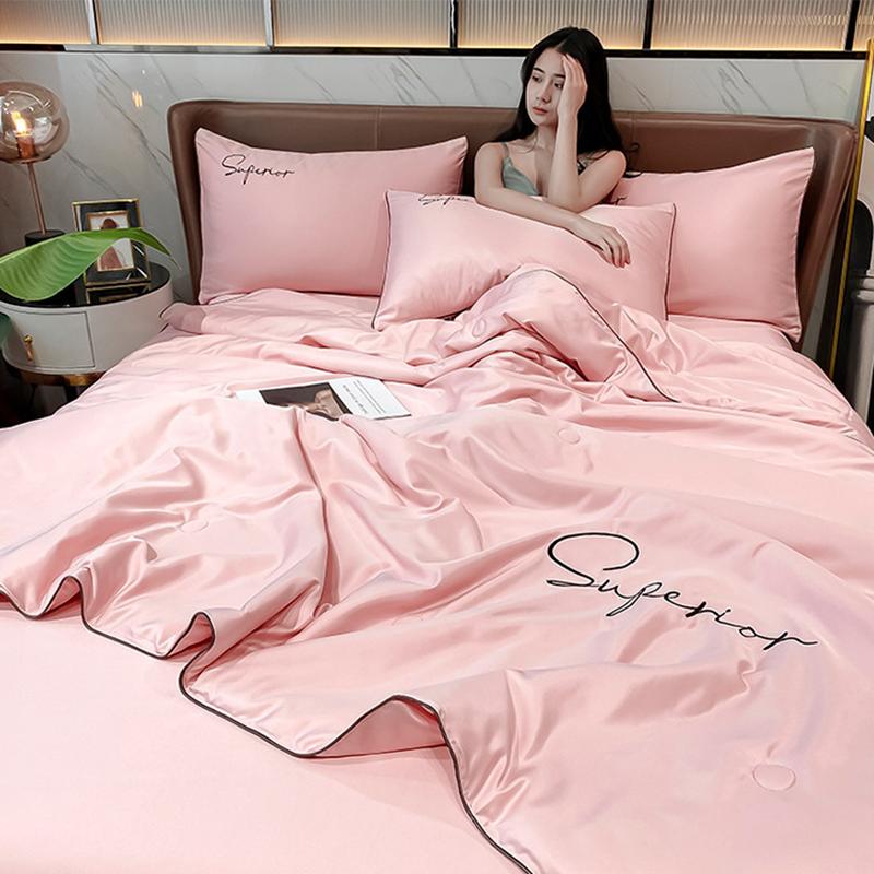 Новое простое атласное шелковистое летнее охлаждающее одеяло Супермягкое дышащее одеяло для постельных принадлежностей Стираное Вышитое Одеяло-кондиционер