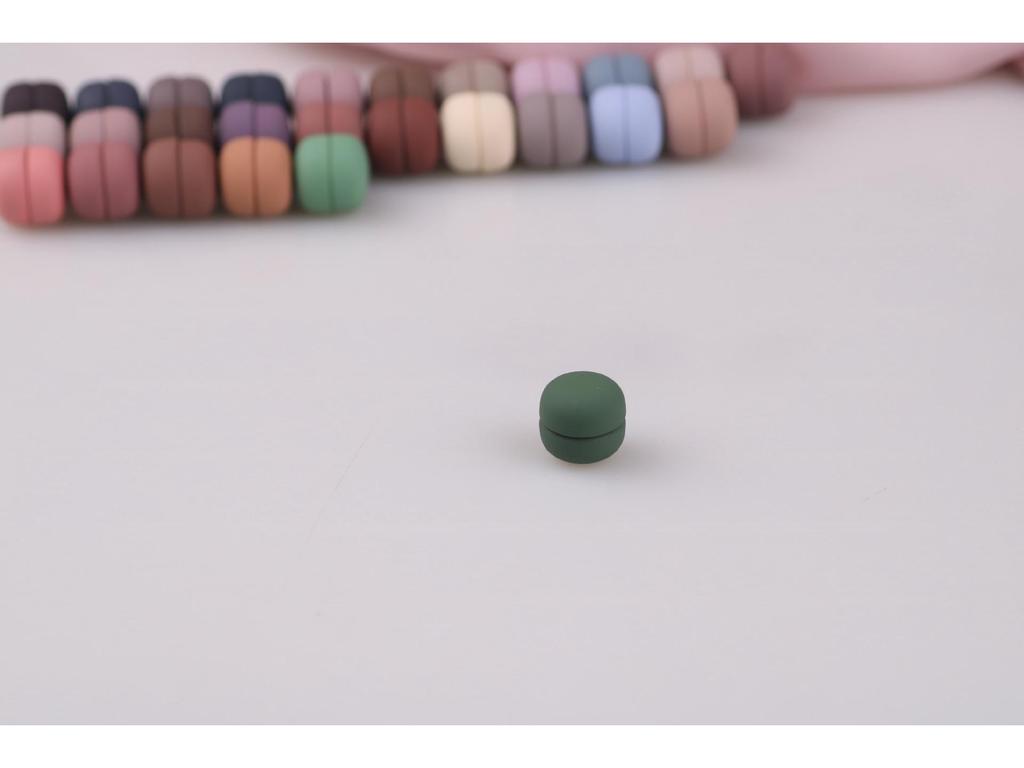 Магнитная брошь-зажим для шарфа «Макарон»: Не оставляющий следов, не повреждающий аксессуар для шали и головного платка.