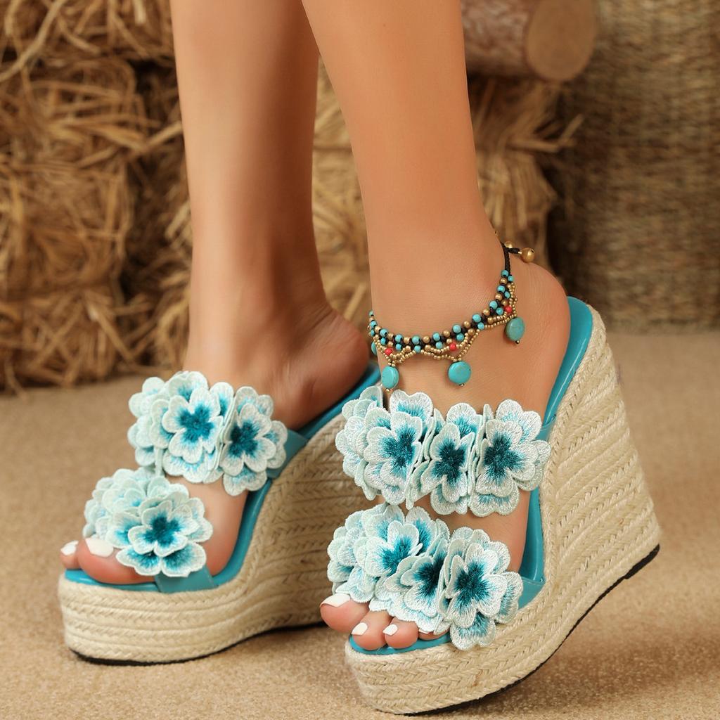Женские босоножки на платформе, новые соломенные плетеные простые ненавистные скошенные каблуки, водонепроницаемые тапочки на колесиках LFD-10368-A70