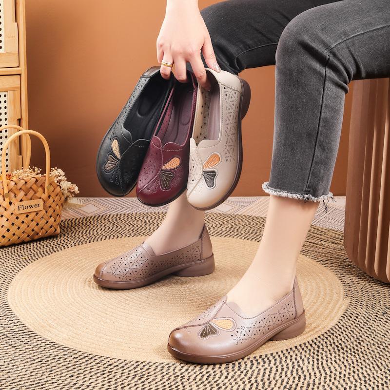 Обувь для мам весна и осень для людей среднего возраста и пожилых людей удобные однобортные туфли для людей среднего возраста и пожилых людей нескользящие летние кожаные сандалии сандалии с отверстиями